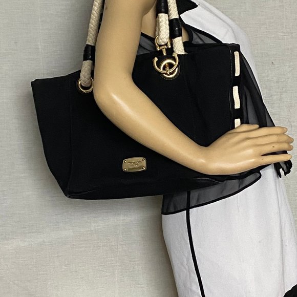 Michael Kors M Size Black Interwoven Shoulder Bag - Picture 6 of 10